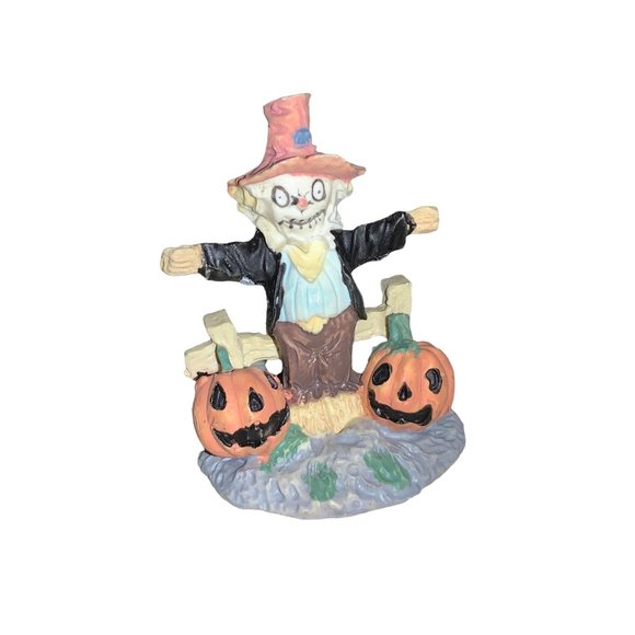Halloween lot of 5 Figurines-n Village Accessories - Picture 2 of 11